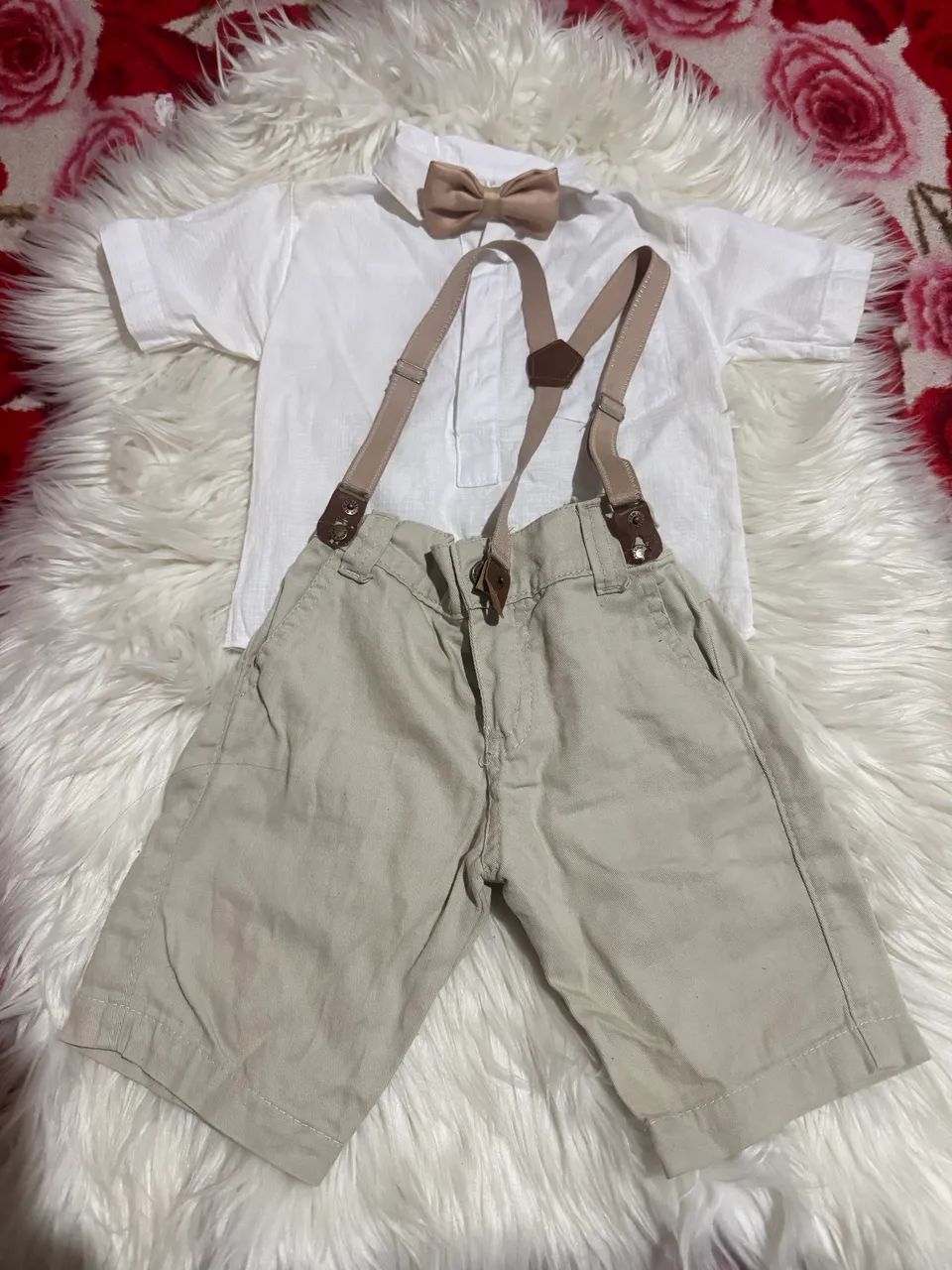 Roupa e sapato para batizado 