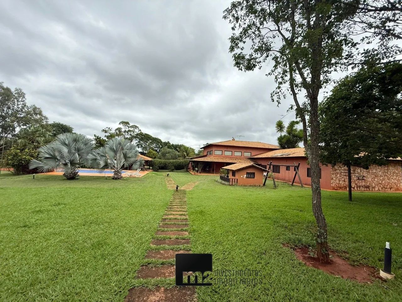 Chácara Luxo 11 Mil m² com Piscina