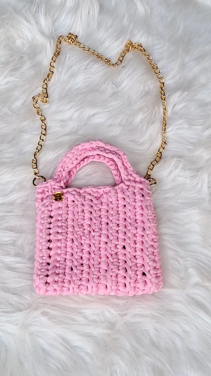 Bolsinha de croche  infantil produto feiyo a mão  - Foto 4