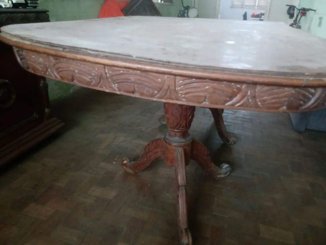 Vendo mesa de madeira de lei  - Foto 2