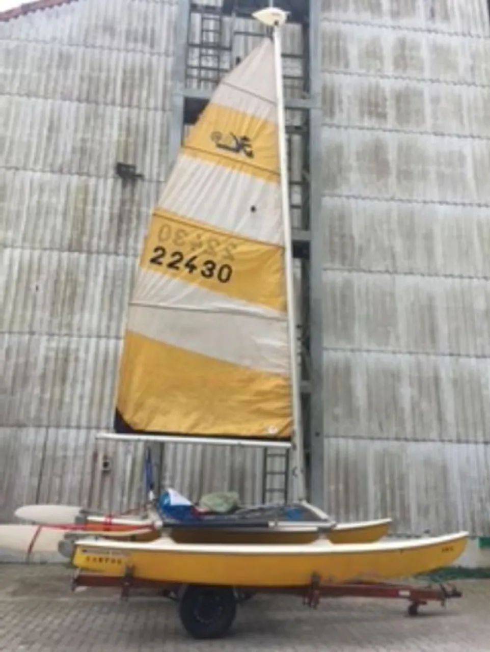 Hobbie Cat 14