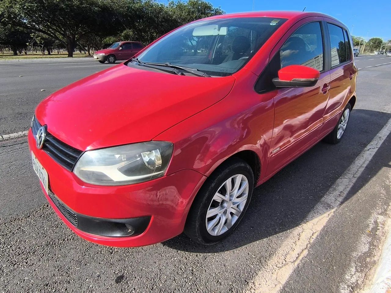 Volkswagen Fox Fox 1.0 Mi Total Flex 8V 3p 2014