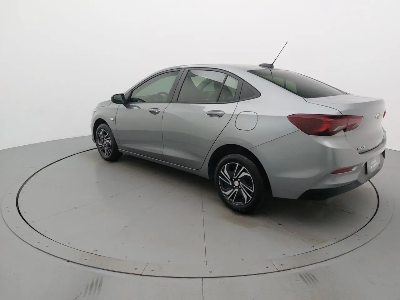 Chevrolet Onix Plus LT 1.0 12V Flex Mec. 4P, foto 3 de 18