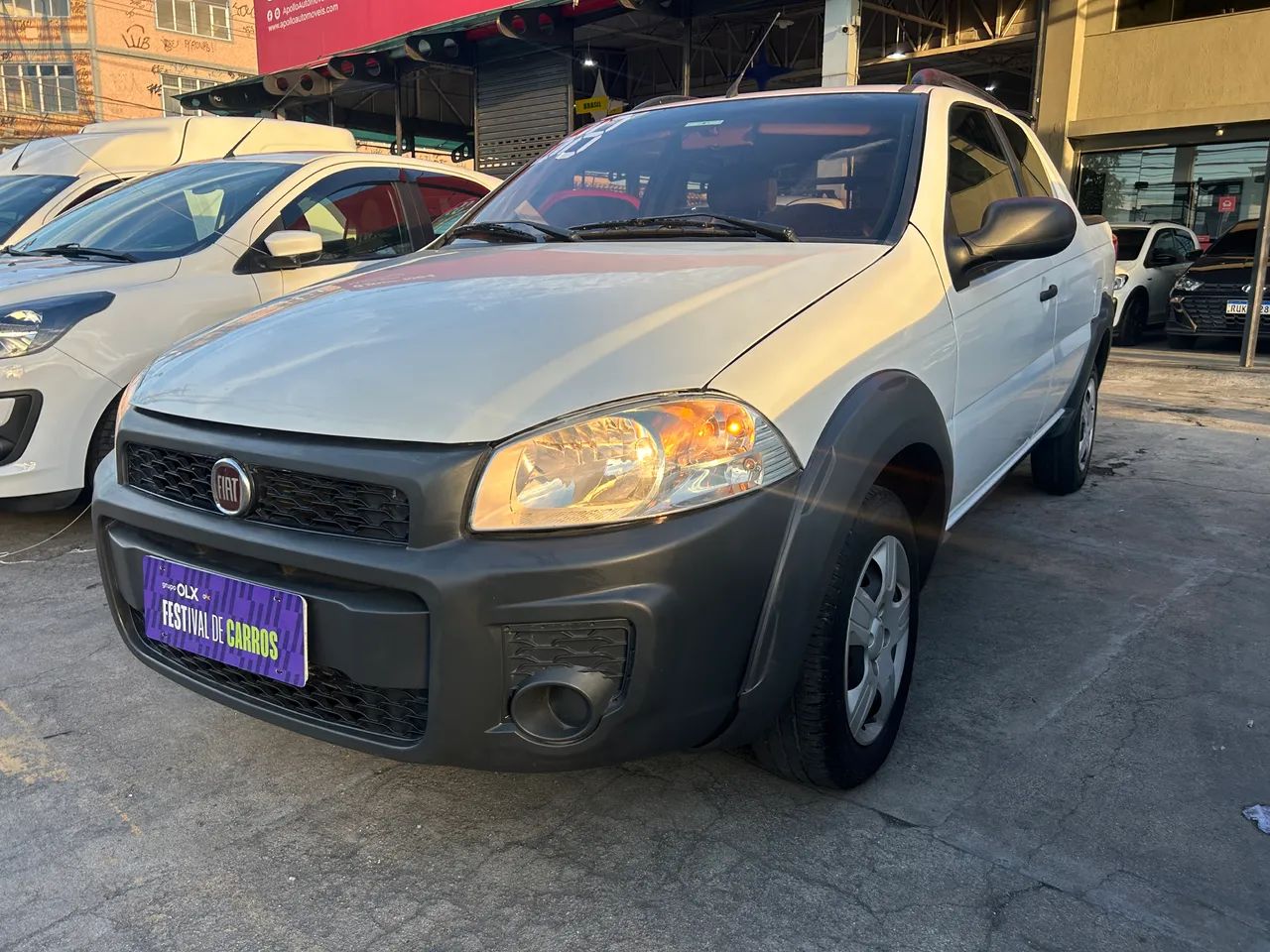 Fiat Strada Working Hard 1.4 Fire Flex 8V CD 2016 - Foto 2
