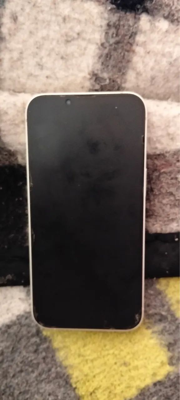 iPhone 13