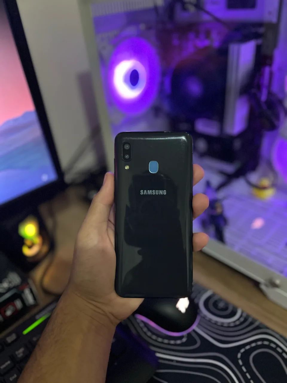 Samsung A30 - Foto 2