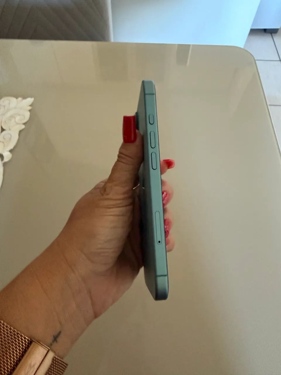 Vendo IPHONE 16 - Foto 4