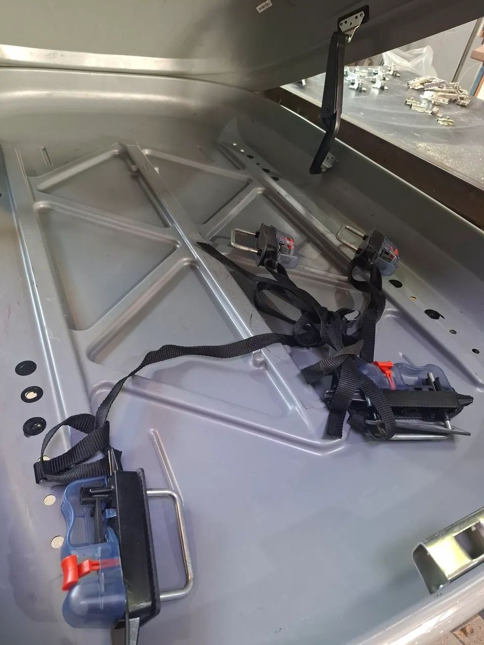 bagageiro de teto até 50kg thule - Foto 3