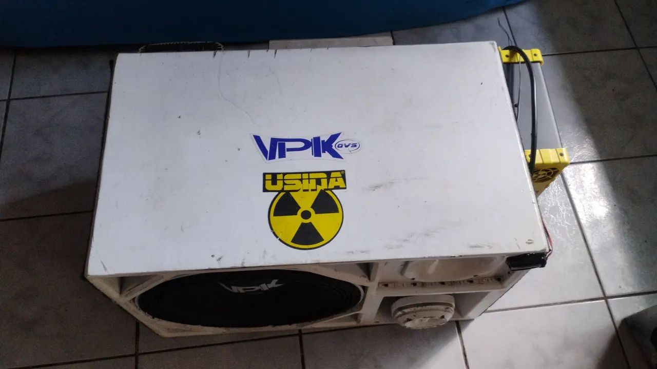 Vendo cx de som completar. Funcionando. - Foto 2