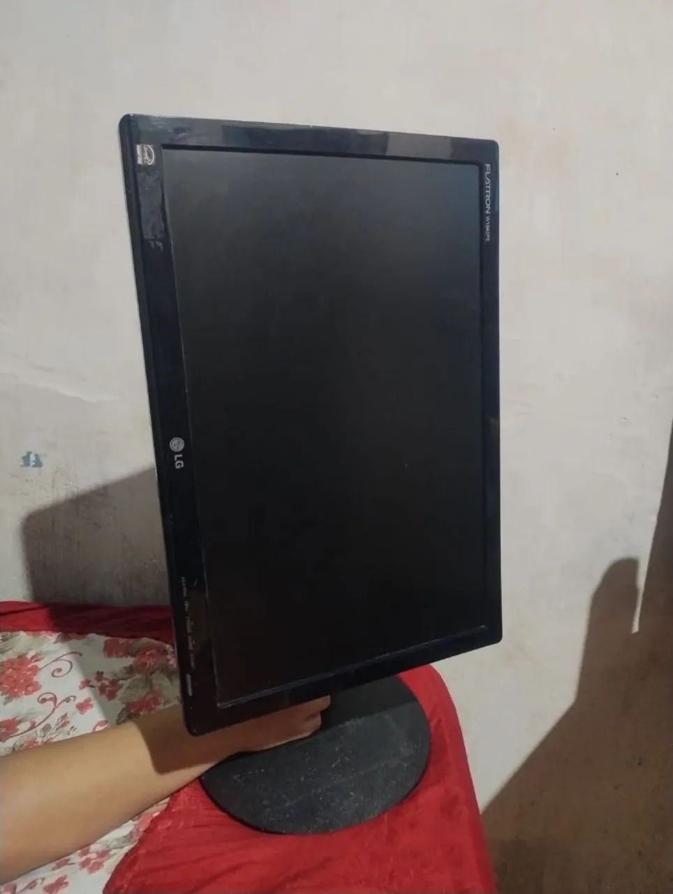 Monitor funcionando443789809287833601