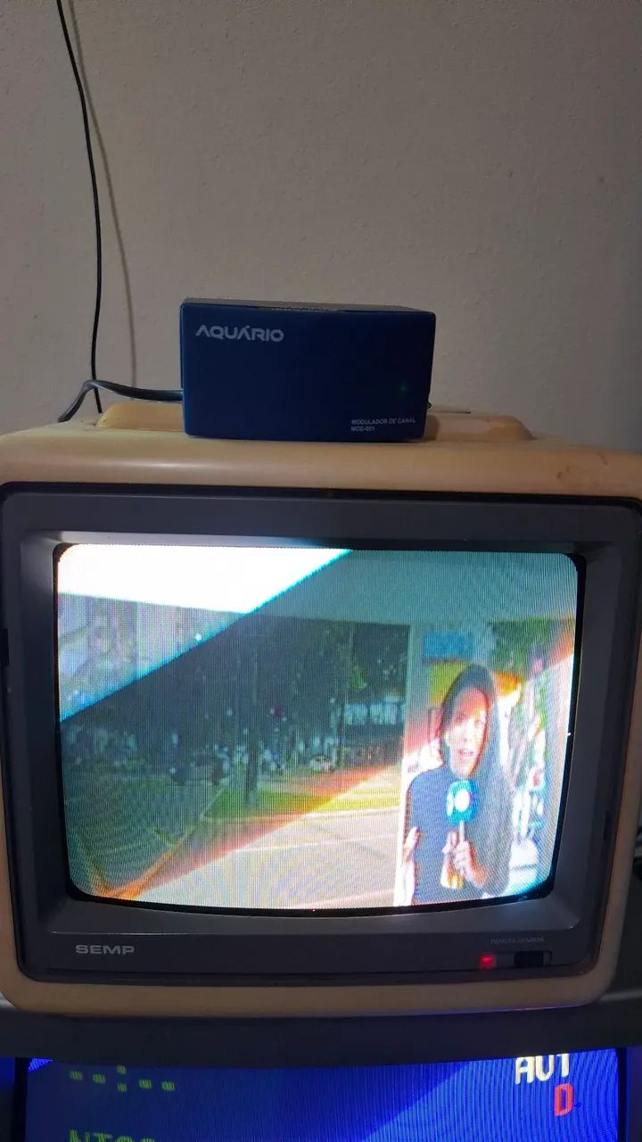 Tv semp 1020