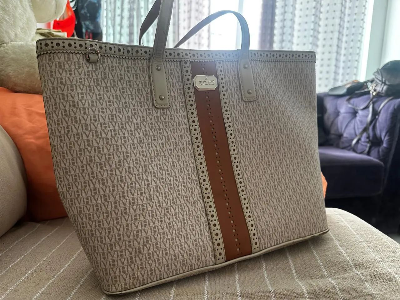 Bolsa Victor Hugo