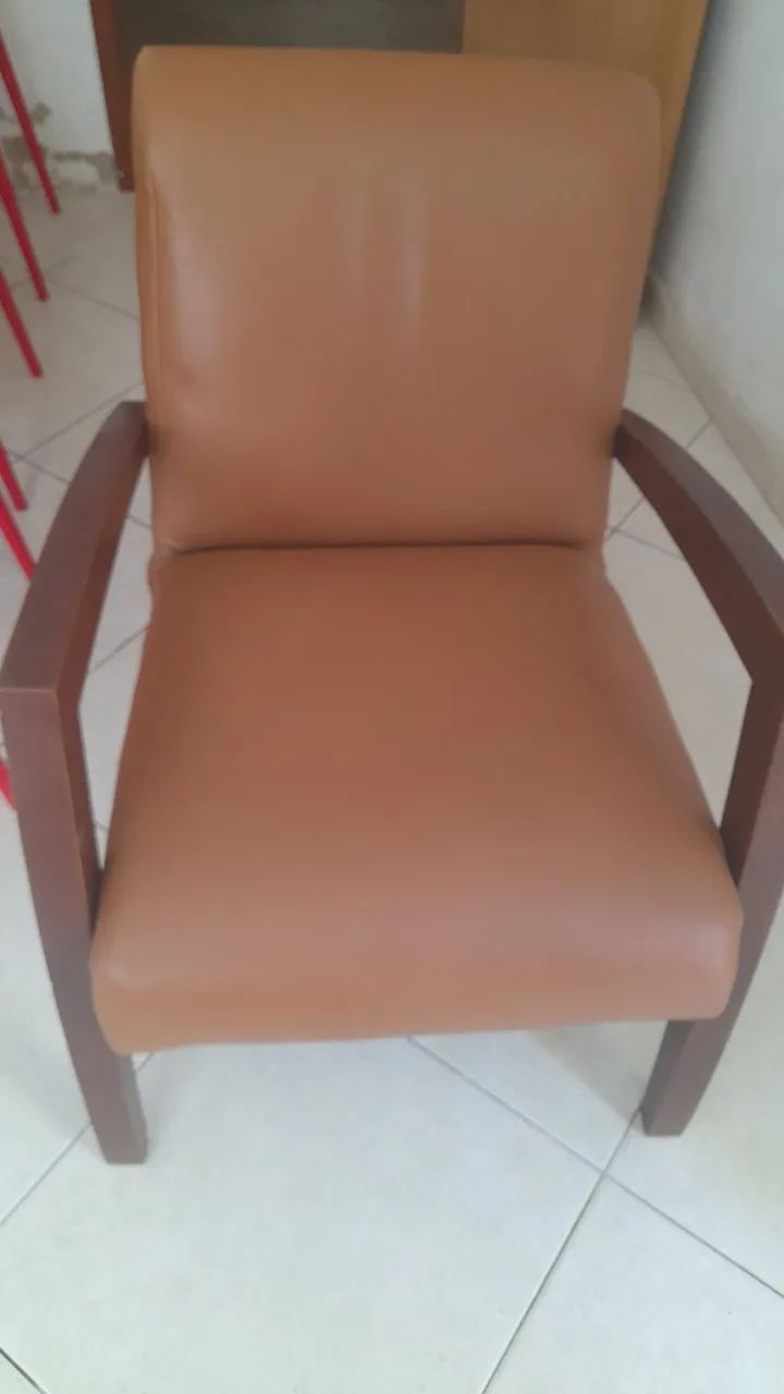 Poltronas de madeira  - Foto 3