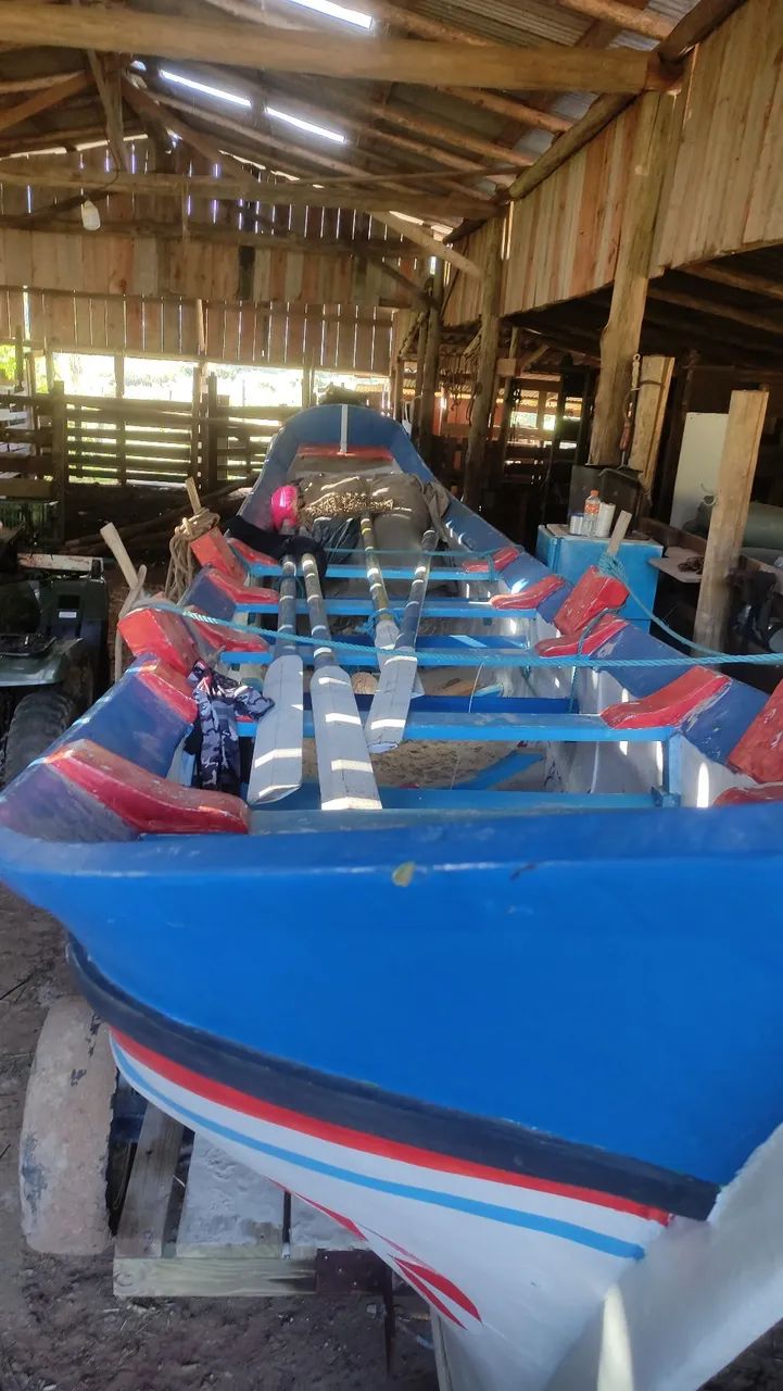 Canoa 4 remos - Foto 2