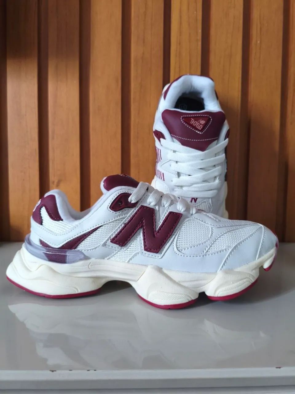 NB 9060 branco bordô 