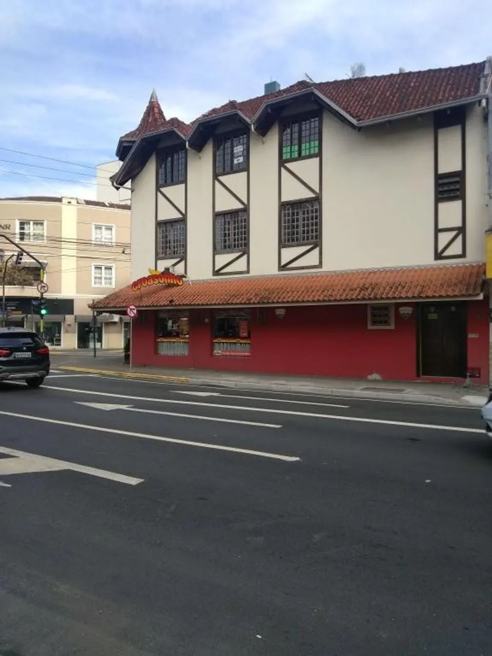 SALA COMERCIAL no CENTRO com 0 quartos para LOCAÇÃO, 106 m²