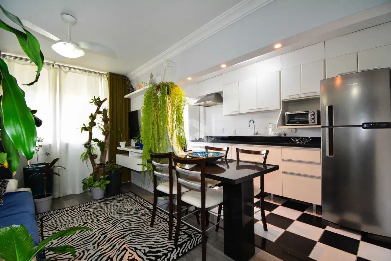 APARTAMENTO MOBILIADO COM 2 QUARTOS À VENDA NO CENTRO EM FLORIANÓPOLIS - Foto 3