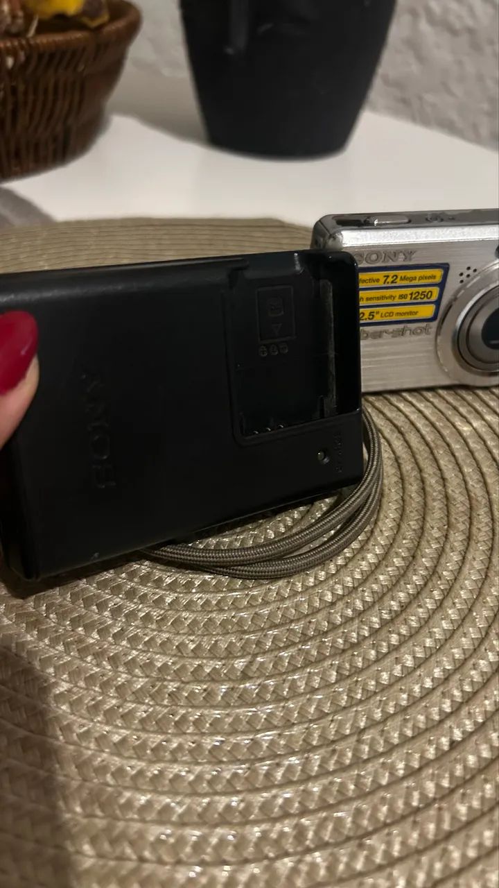 Camera Ciber Shot Sony 7.2 megapixels - Foto 4