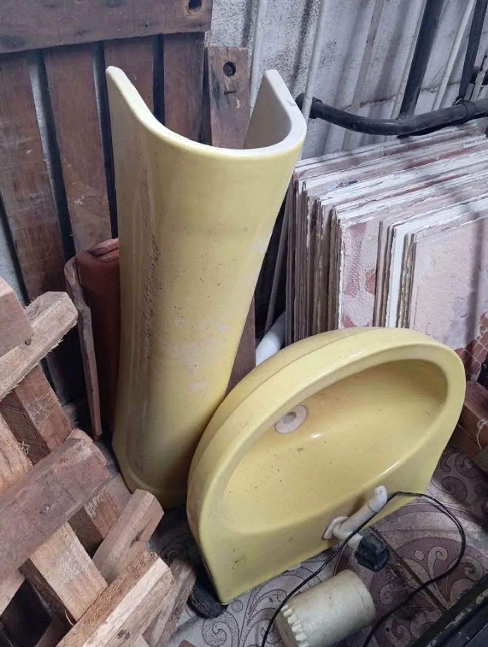 Beautiful Yellow Sink for Bathroom, Porcelain