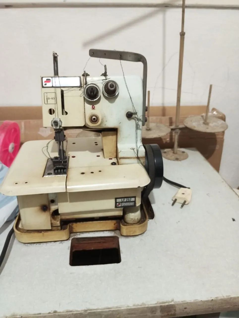Máquina de ferro  - Foto 3
