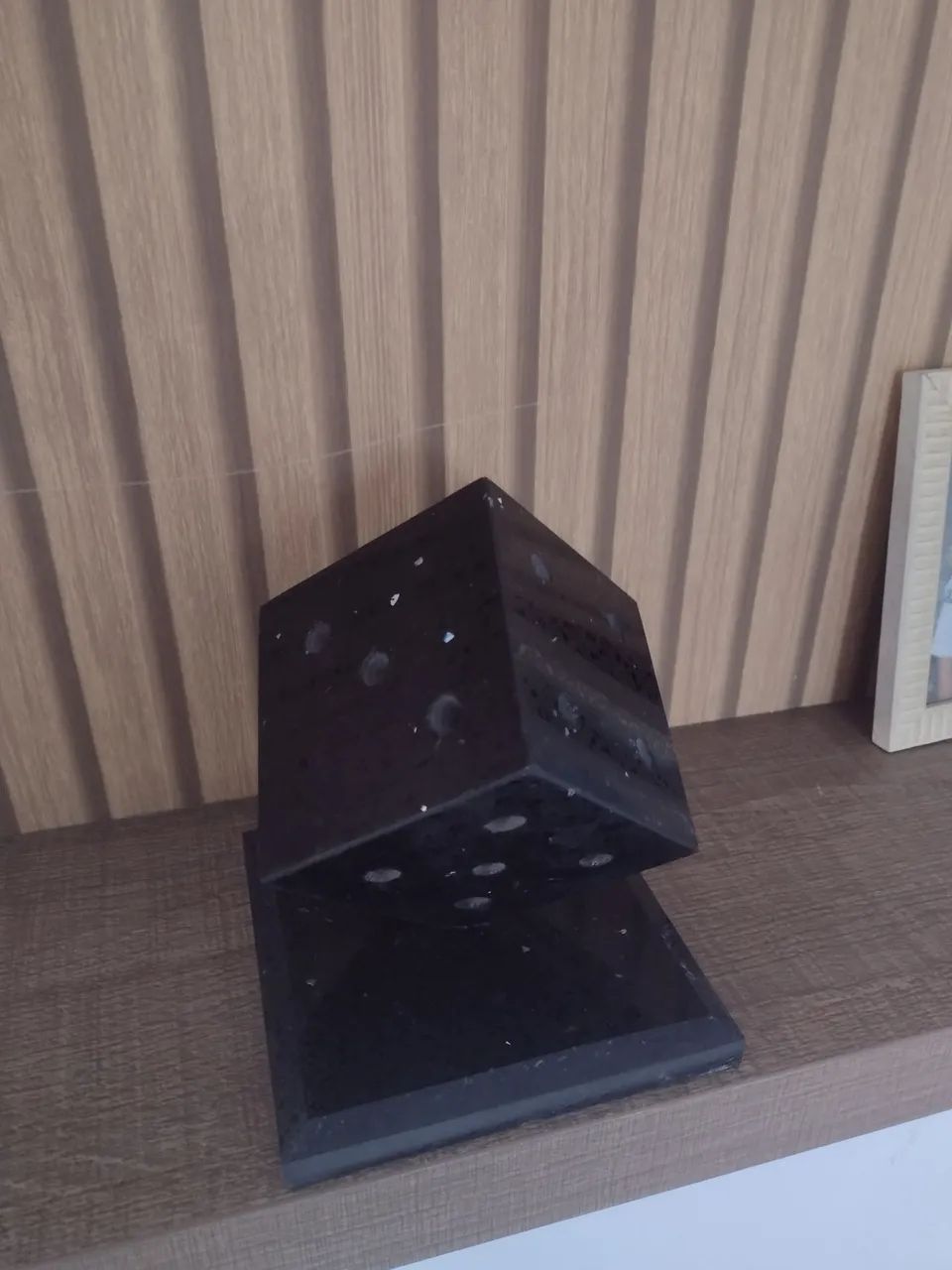 Vendo dado personalizado feito de mármore preto estelar  - Foto 3