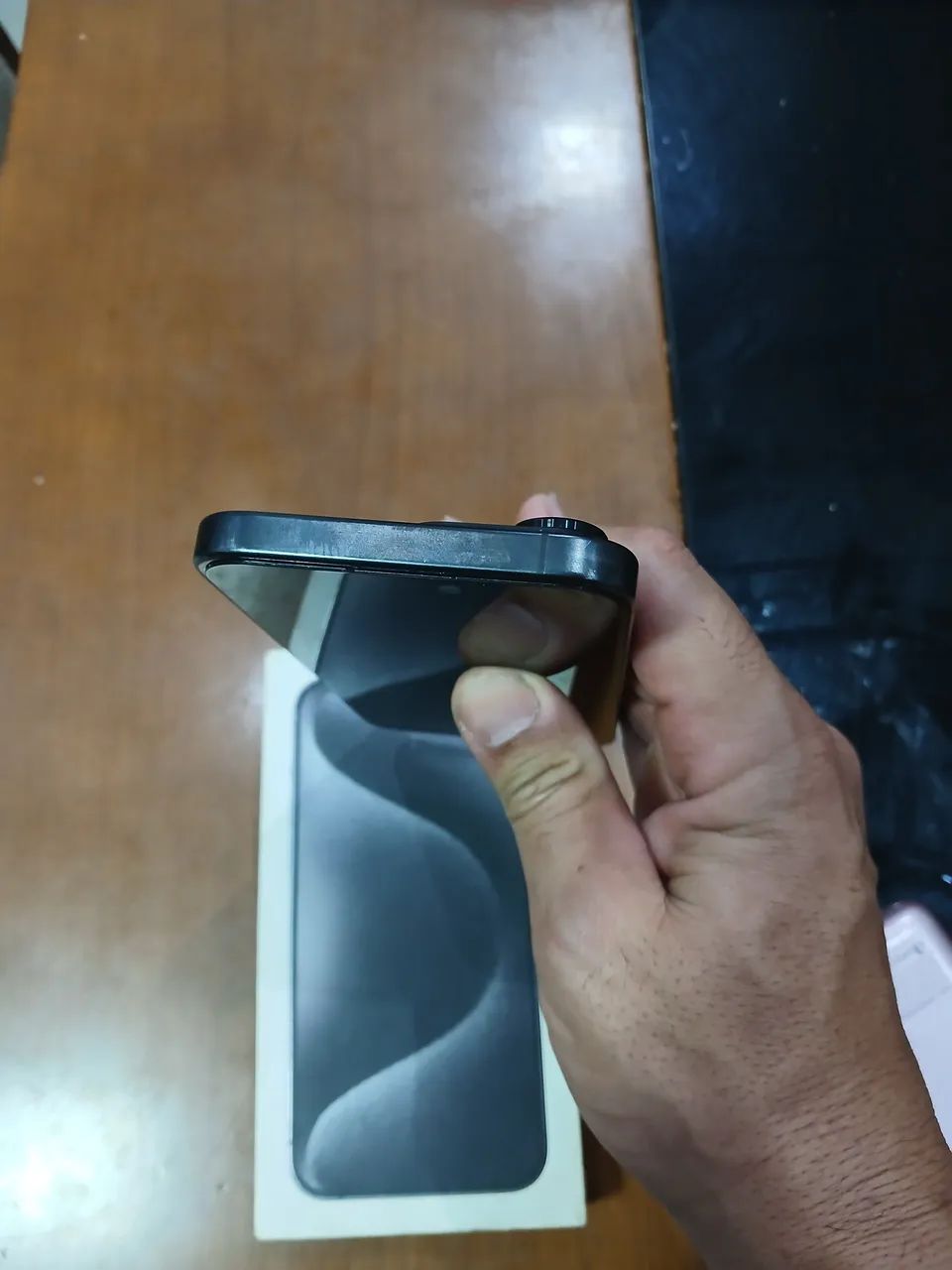 IPhone 15 pro Max  - Foto 3