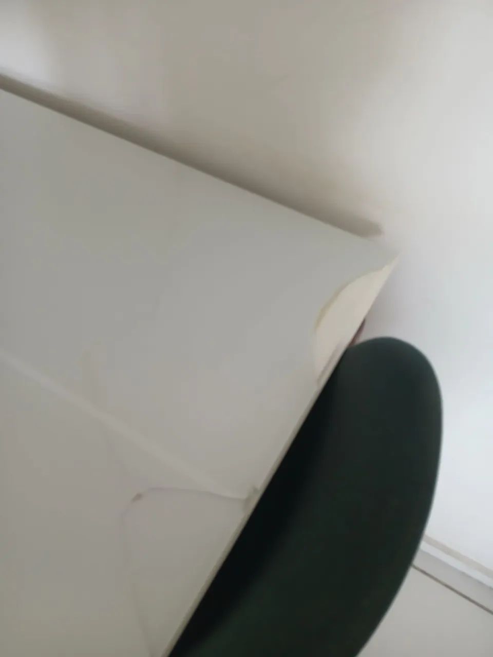 Vendo mesa de seis lugares sem as cadeiras - Foto 3
