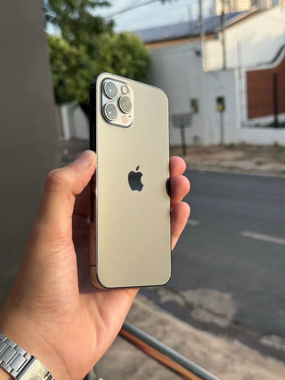 iPhone 12 Pro 128gb - Foto 2