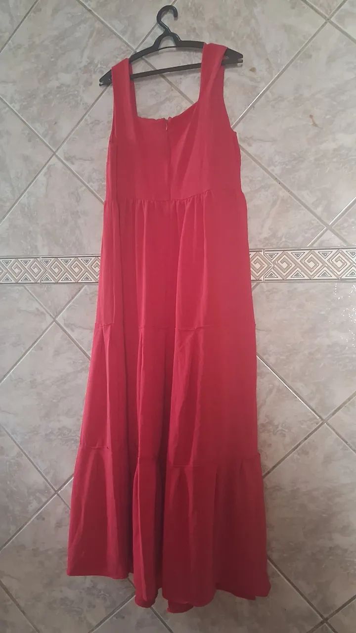 Vestido Crepe Vermelho - Foto 2