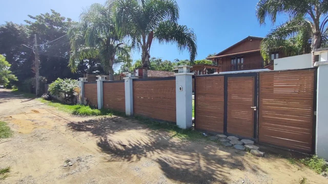 Oportunidade única: Pousada comercial à venda em Garopaba-SC, bairro Campo Duna, com 2 sal - Foto 2