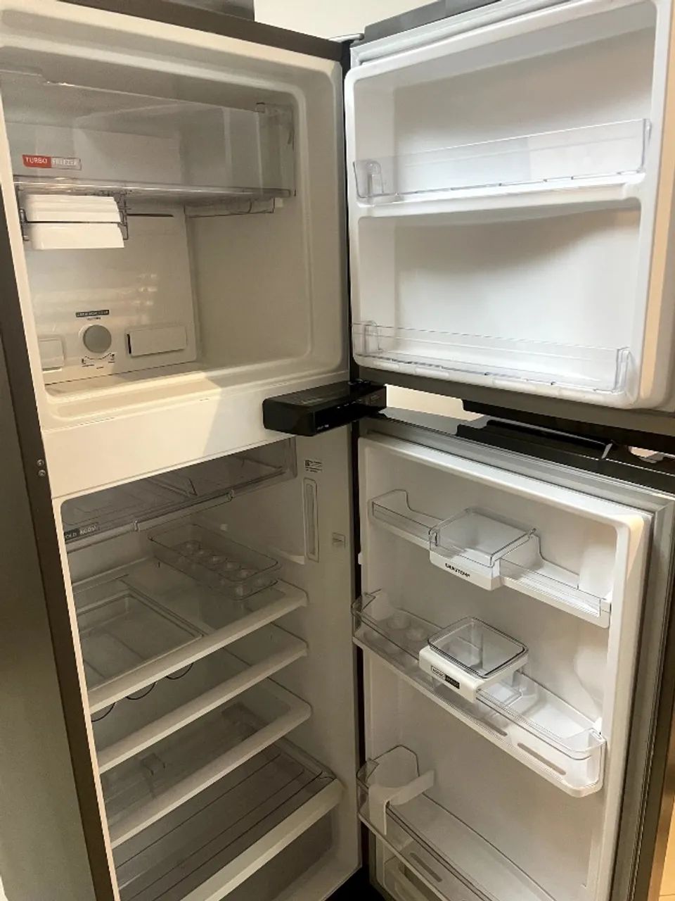 Geladeira Brastemp Frost Free Duplex 375L Inox com Compartimento Extrafrio Fresh Zone - Foto 2