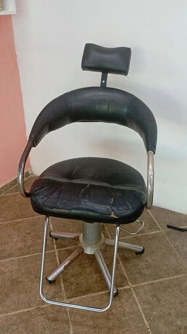 Cadeiras de salão ou barbeiaria 