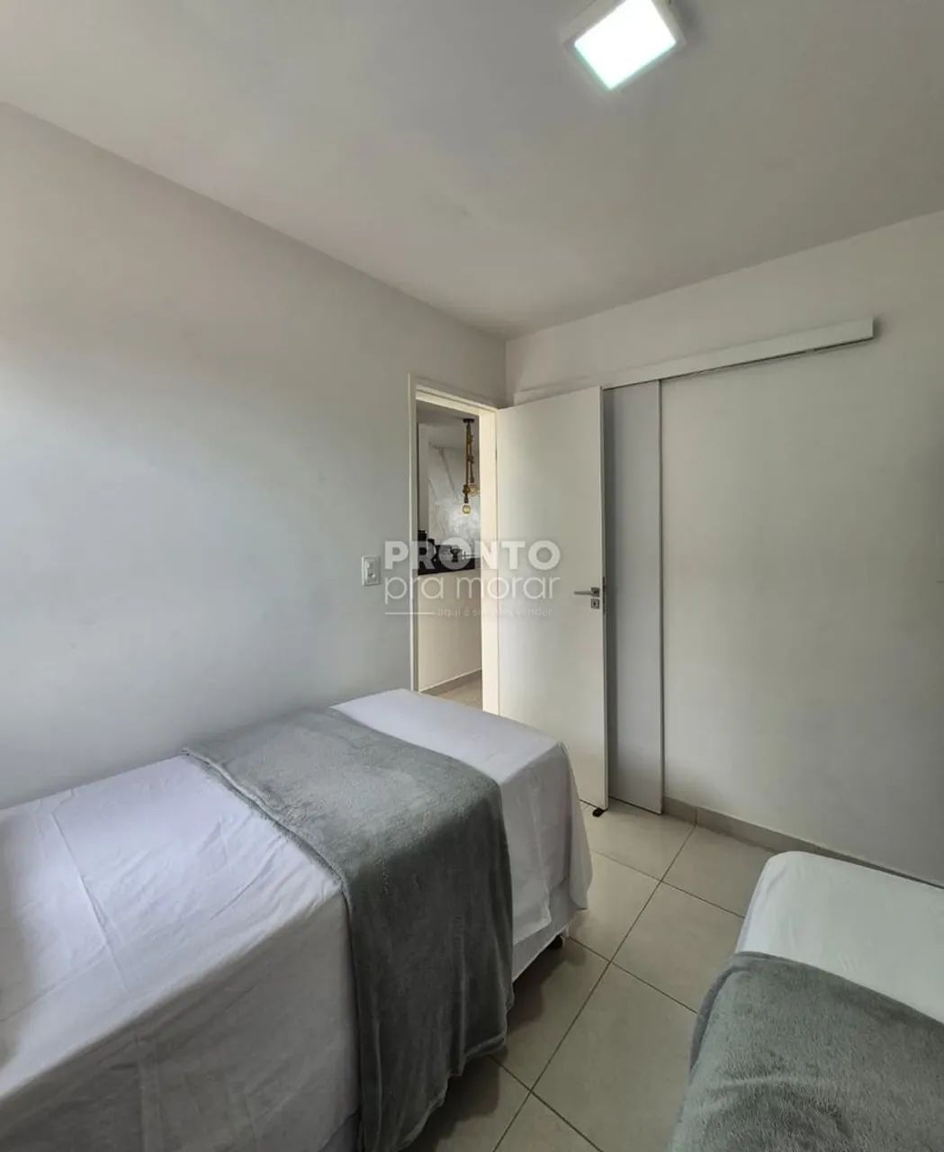 Apartamento com 2 quartos em Carneiros