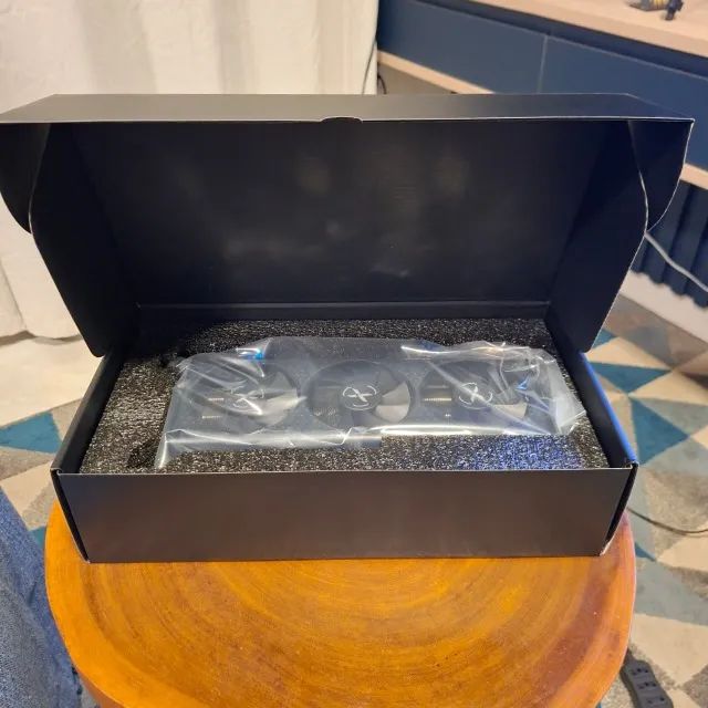 Placa de Vídeo RX 7600 - XFX AMD Radeon -8GB - Foto 2