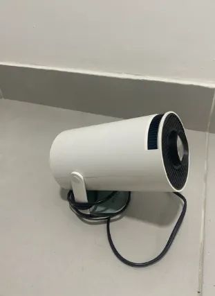 Projetor Portátil Smart WiFi Full HD (Android / HDMI / USB) - Foto 3