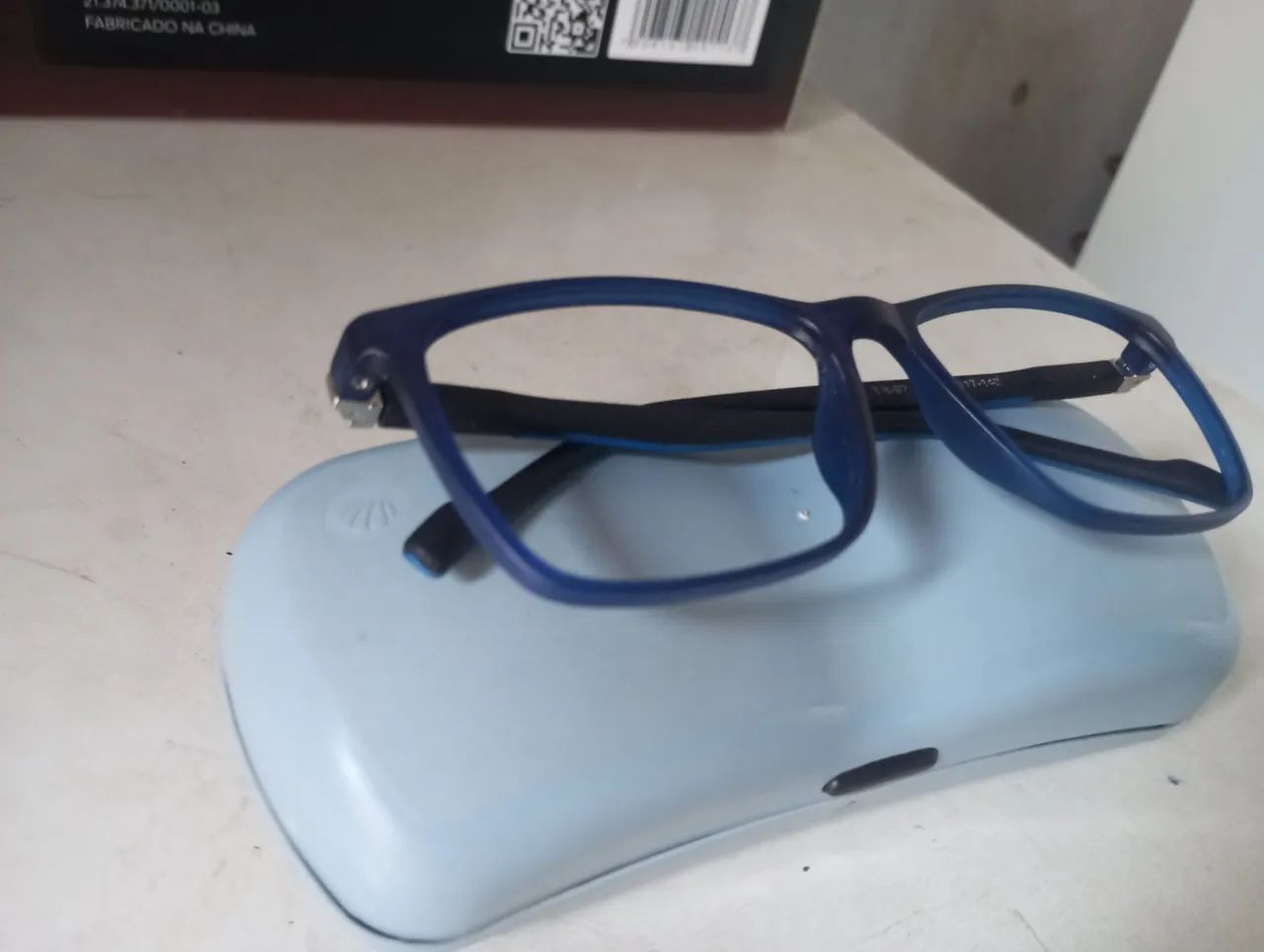 Vendo armação óculos unissex 