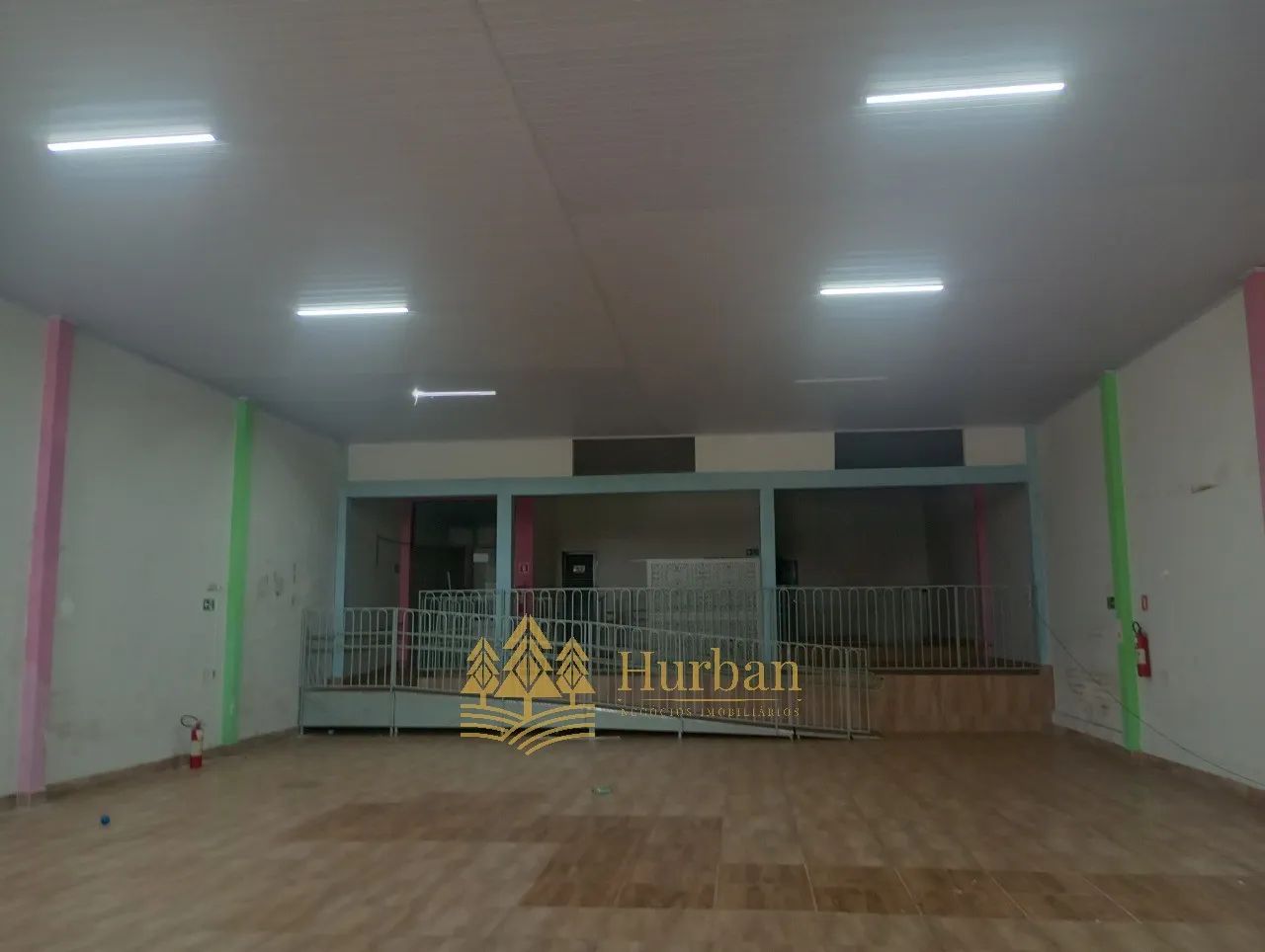 GALPAO COMERCIAL em UBERLÂNDIA - MG, TIBERY - Foto 3
