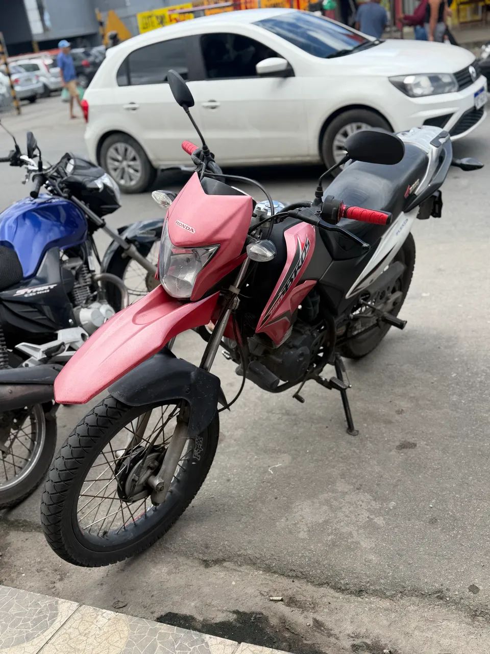 Vendo bros bem conservada  prata pra anda e transferir  - Foto 3