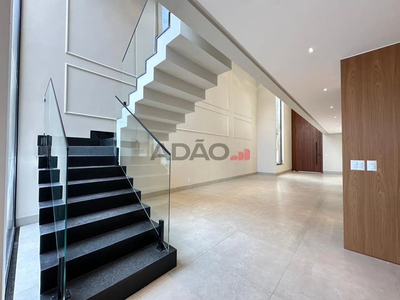 CASA SOBRADO JARDINS MADRI - Foto 5