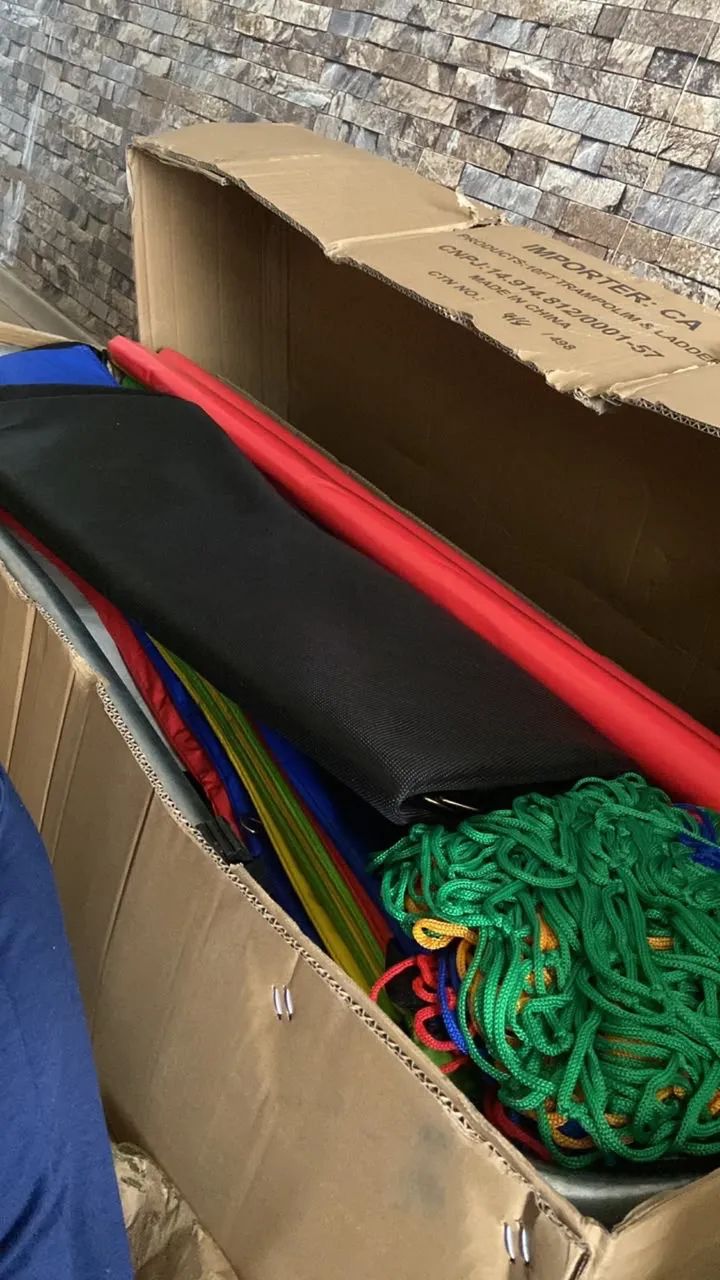Locação cama elástica 3,05m para festas e eventos  - Foto 2