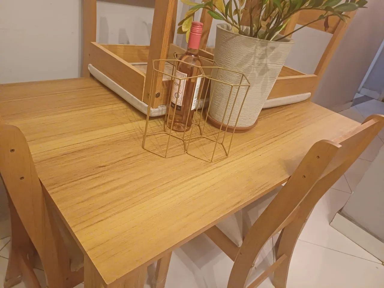 Vendo Mesa de jantar 4 cadeiras  - Foto 3