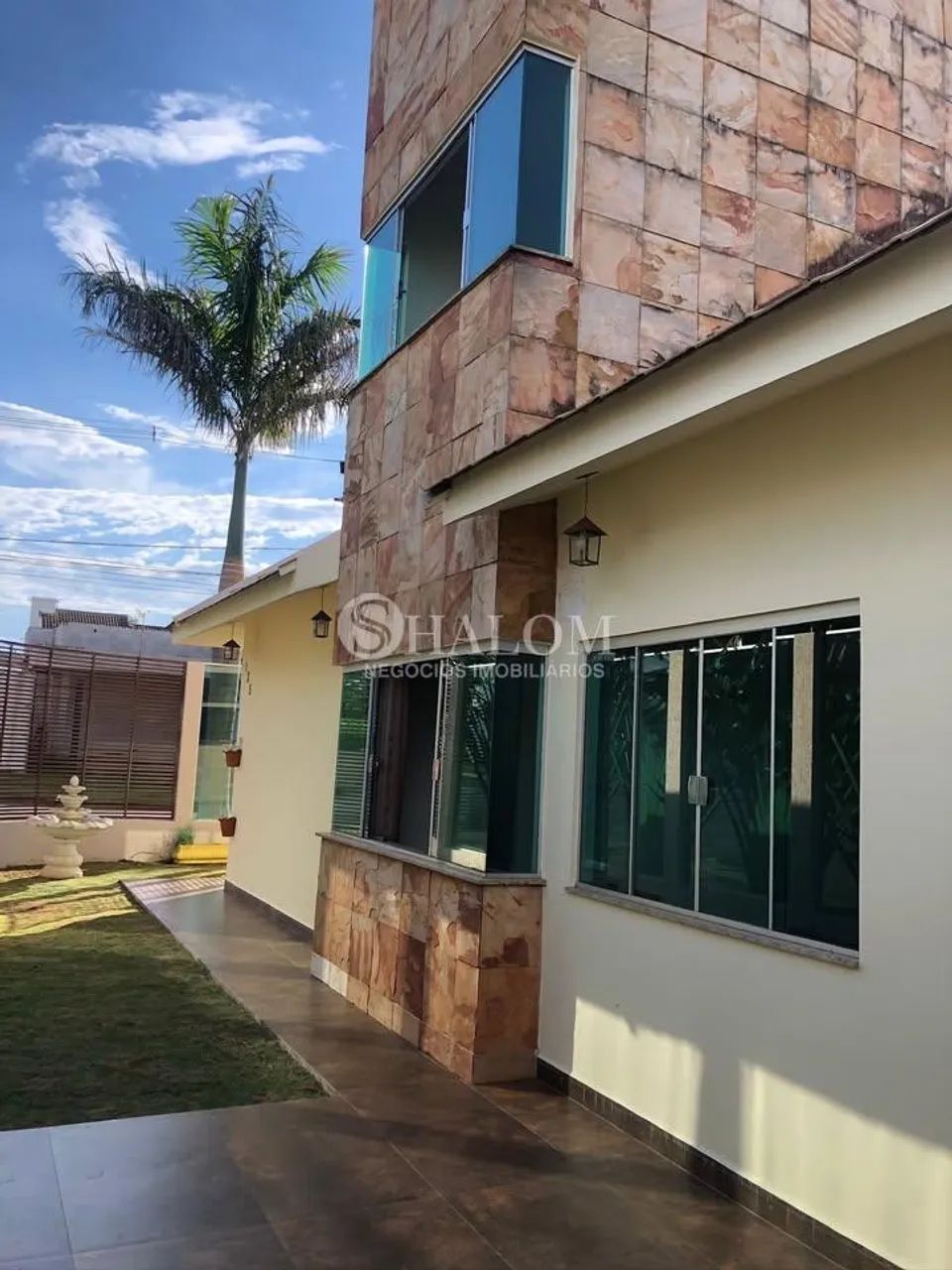 Casa à venda em Maringá, Loteamento Sumaré, com 3 quartos, com 131 m² - Foto 2