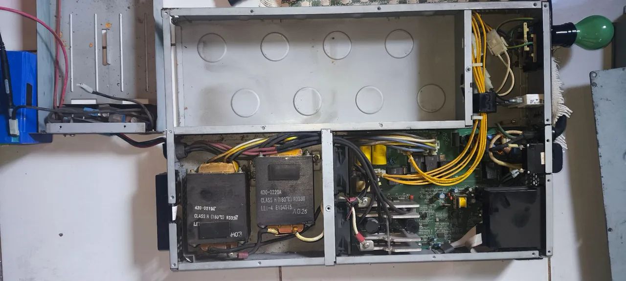 Nobreak APC 3000 VA - Foto 3