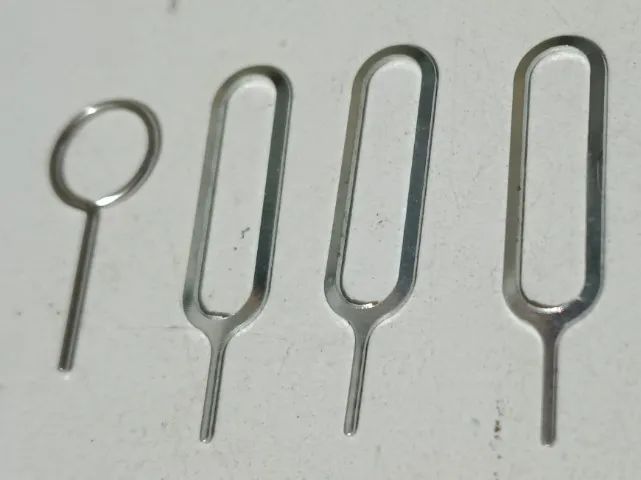 Pinos extratores de bandeja de chip SIM