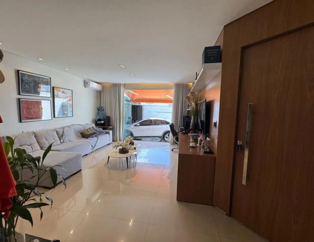 Casa com 3 suítes à venda, 189,61m² por 920.000,00- Localizada no Setor Sudoeste em Goiâni - Foto 2