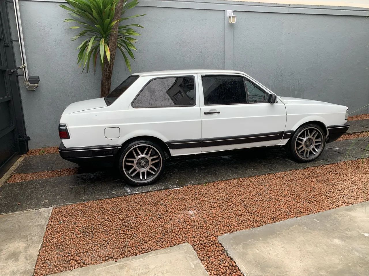 Volkswagen Voyage C/cl/fox 1.6 (álcool) 1987