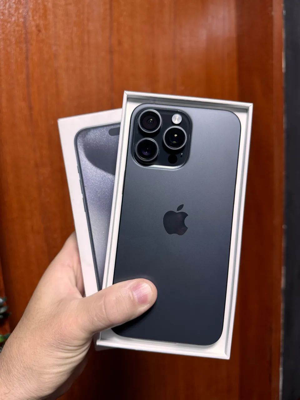 Iphone 15 pro max  - Foto 2