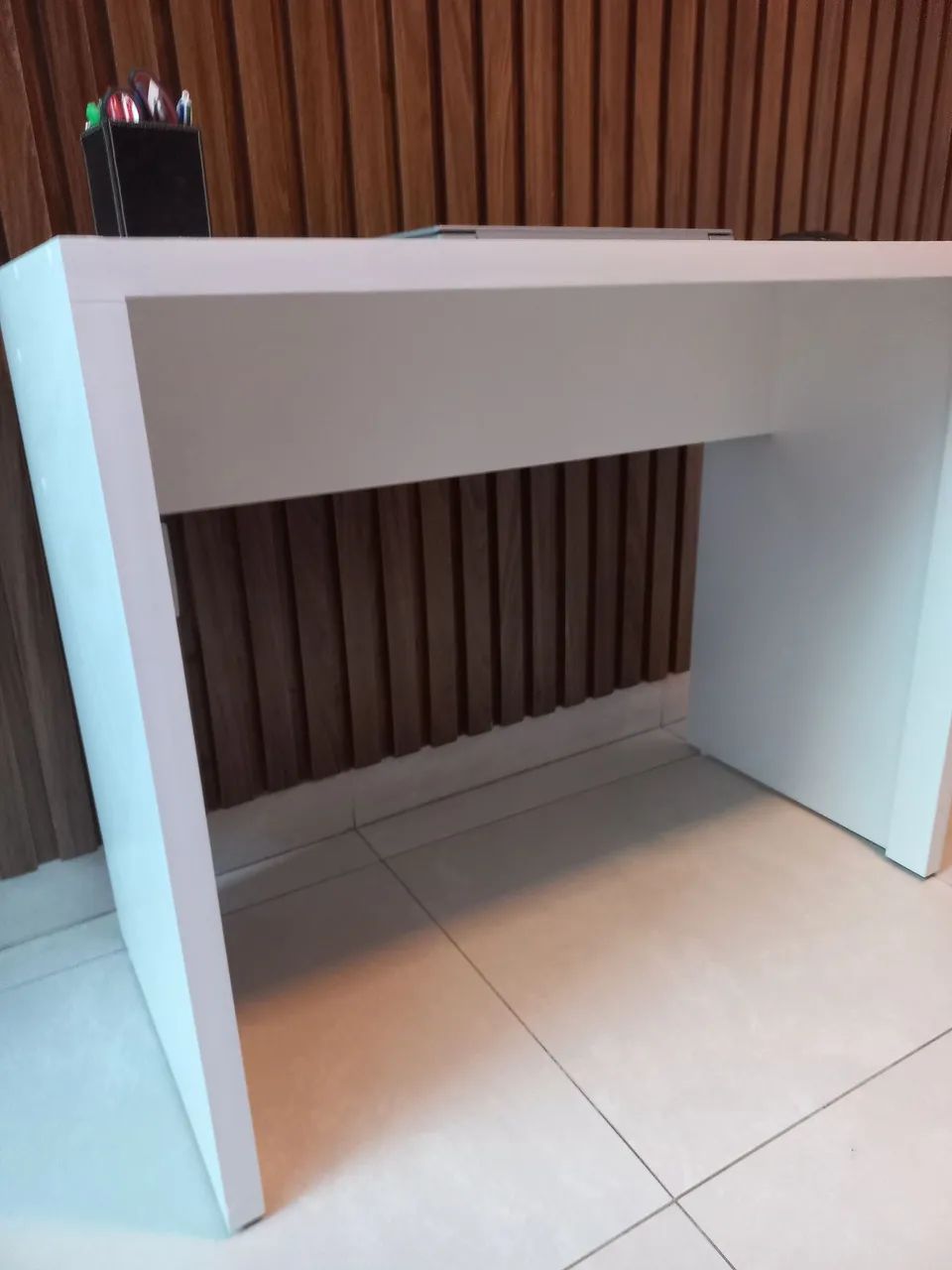 Escrivaninha para notebook nova em mdf  - Foto 4