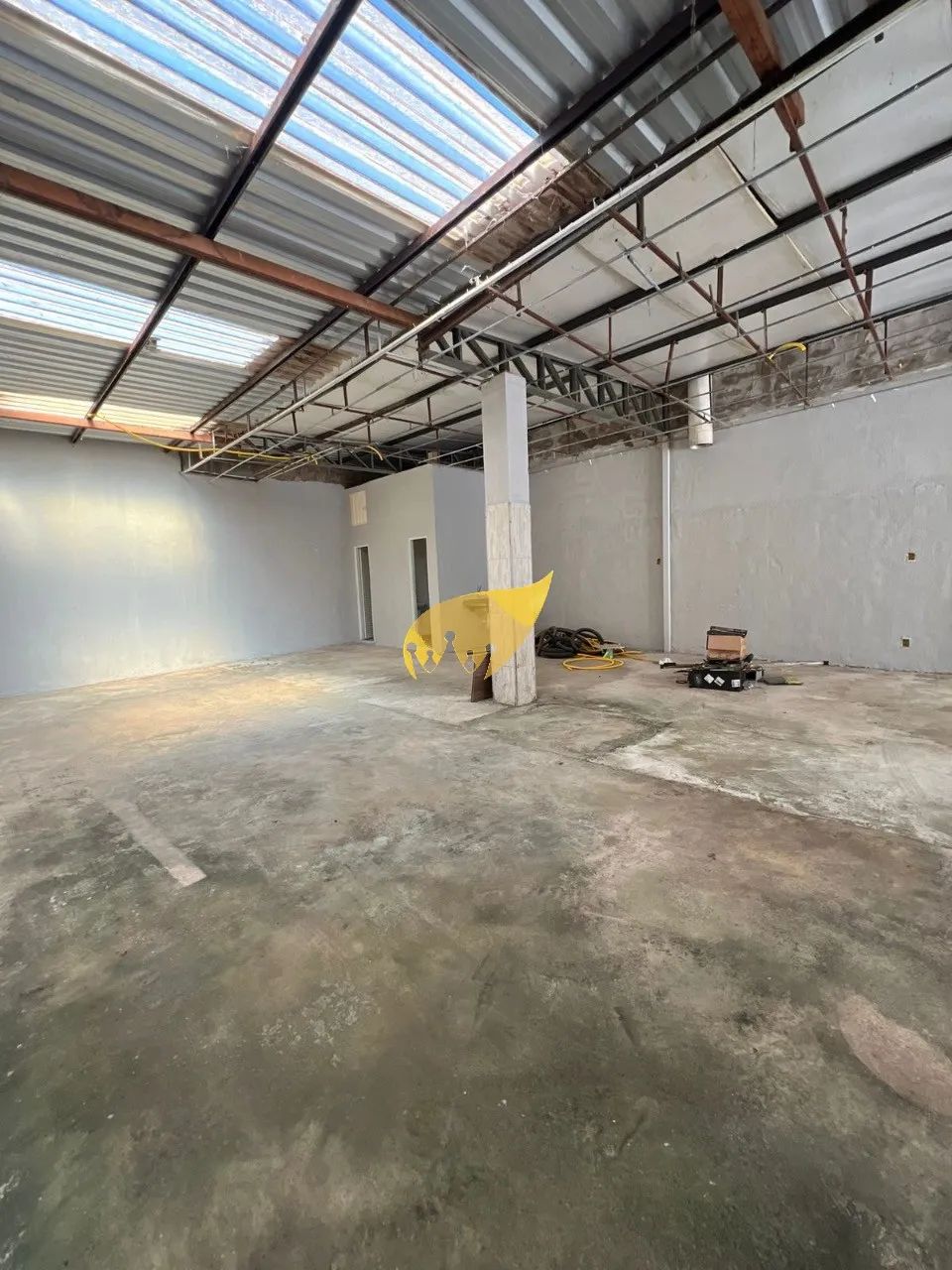 BARRACAO COMERCIAL em CUIABÁ - MT, LIXEIRA - Foto 2