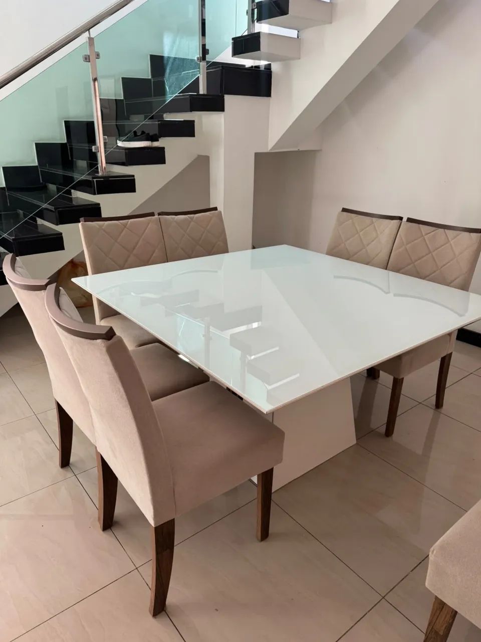 Mesa de jantar 8 cadeiras - Foto 4